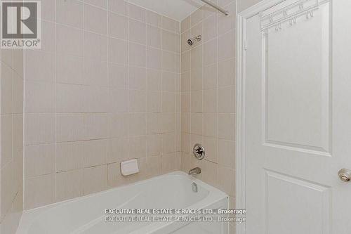 43 Pearman Crescent, Brampton, ON - Indoor Photo Showing Bathroom