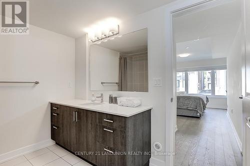 31 Ingersoll Lane, Richmond Hill, ON - Indoor Photo Showing Bathroom