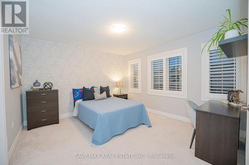 16 Casserley Crescent, New Tecumseth, ON - Indoor Photo Showing Bedroom