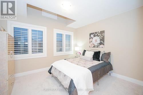 16 Casserley Crescent, New Tecumseth, ON - Indoor Photo Showing Bedroom