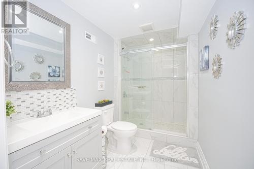 16 Casserley Crescent, New Tecumseth, ON - Indoor Photo Showing Bathroom