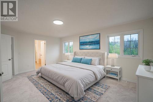 117 Hawkins Street, Georgina, ON - Indoor Photo Showing Bedroom