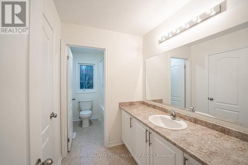 117 Hawkins Street, Georgina, ON - Indoor Photo Showing Bathroom