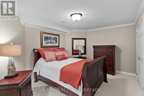 161 - 6 Bella Vista Trail, New Tecumseth, ON - Indoor Photo Showing Bedroom