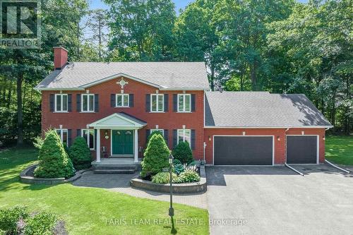 2087 Wilkinson Street, Innisfil, ON - Outdoor With Facade