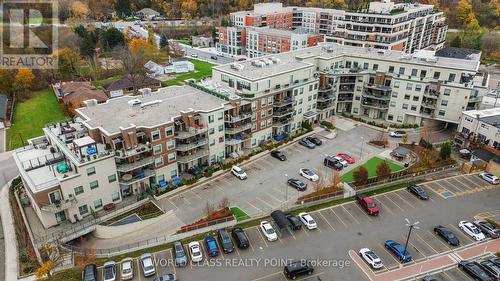 418 - 86 Woodbridge Avenue, Vaughan, ON -  With View