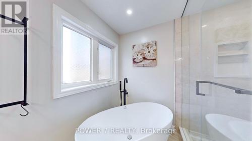 19 Arbourview Drive, Vaughan, ON - Indoor Photo Showing Bathroom