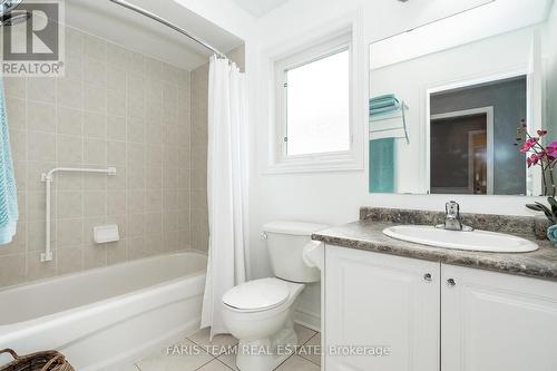 35 Princess Point Drive, Wasaga Beach, ON - Indoor Photo Showing Bathroom