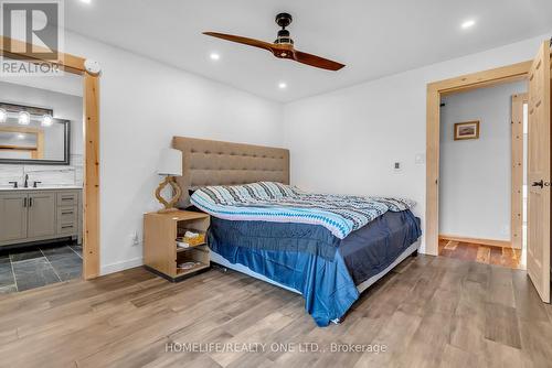 4055 Glen Cedar Drive, Ramara, ON - Indoor Photo Showing Bedroom