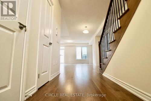 59 Phoenix Boulevard, Barrie, ON - Indoor Photo Showing Other Room