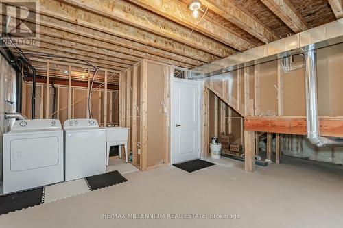 200 Lia Drive, Clearview, ON - Indoor Photo Showing Laundry Room