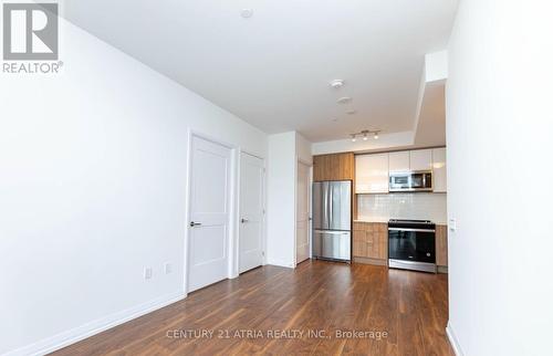 2020 - 50 Dunfield Avenue, Toronto, ON - Indoor Photo Showing Kitchen