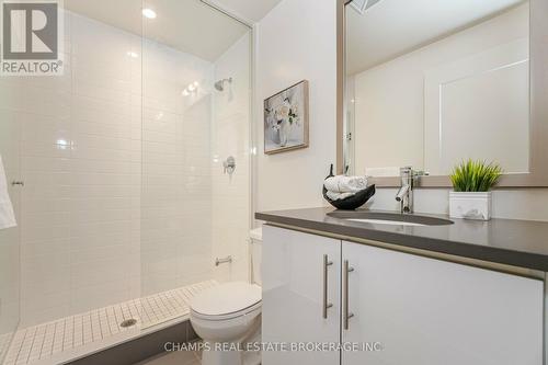 105 - 825 Church Street, Toronto, ON - Indoor Photo Showing Bathroom