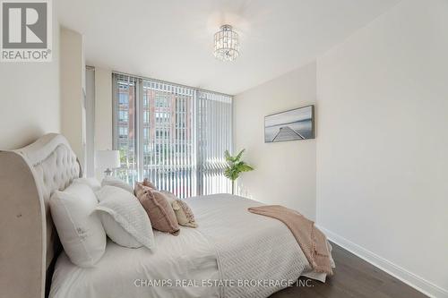 105 - 825 Church Street, Toronto, ON - Indoor Photo Showing Bedroom