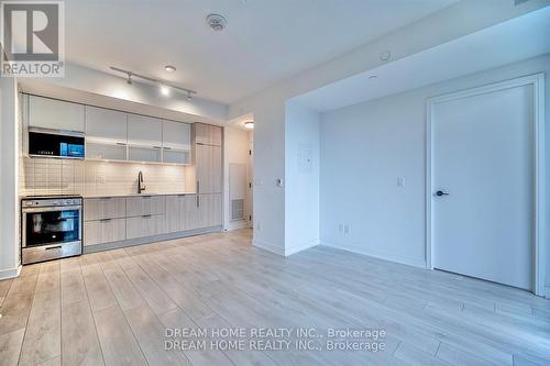 S451 - 35 Rolling Mills Road, Toronto, ON - Indoor Photo Showing Kitchen