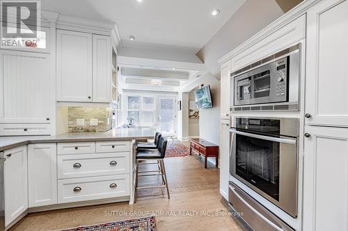 312 Glen Manor Drive, Toronto, ON - Indoor Photo Showing Kitchen