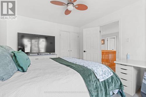 1546 Meldron Drive, Pickering, ON - Indoor Photo Showing Bedroom