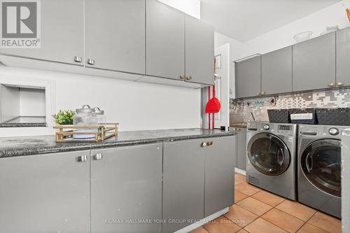 1546 Meldron Drive, Pickering, ON - Indoor Photo Showing Laundry Room