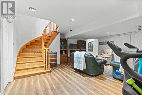 1546 Meldron Drive, Pickering, ON - Indoor Photo Showing Other Room