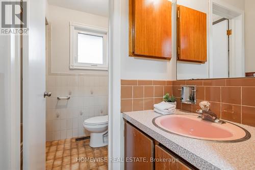 30 Stevenwood Road, Toronto, ON - Indoor Photo Showing Bathroom