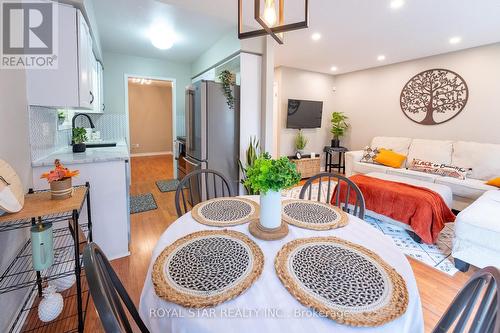 13 Short Crescent, Clarington, ON - Indoor Photo Showing Dining Room