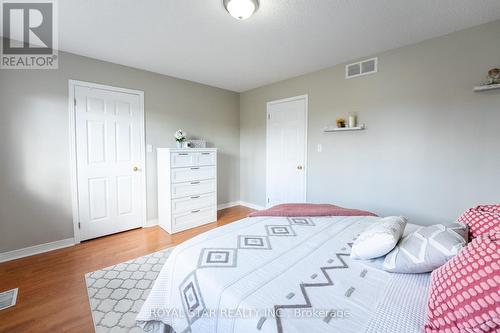 13 Short Crescent, Clarington, ON - Indoor Photo Showing Bedroom