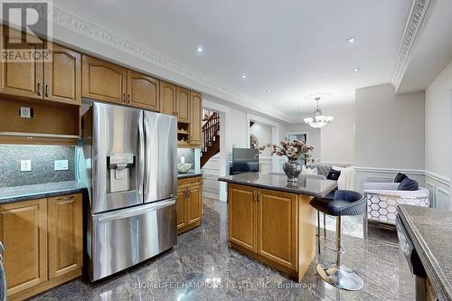 896 Kennedy Road, Toronto, ON - Indoor Photo Showing Kitchen