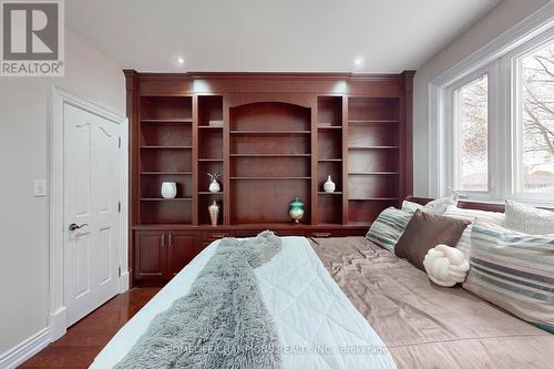 896 Kennedy Road, Toronto, ON - Indoor Photo Showing Bedroom