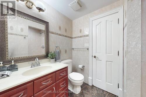 896 Kennedy Road, Toronto, ON - Indoor Photo Showing Bathroom