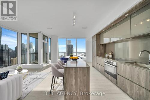 3706 - 15 Mercer Street, Toronto, ON - Indoor Photo Showing Kitchen With Upgraded Kitchen