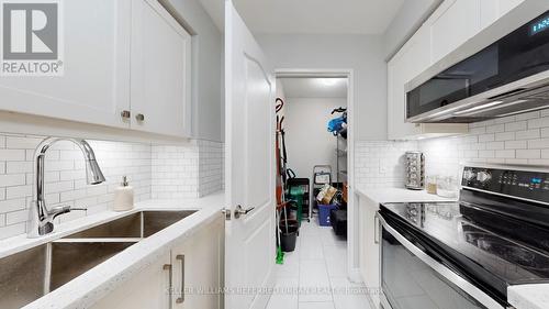 801 - 250 Jarvis Street, Toronto, ON - Indoor Photo Showing Kitchen With Double Sink With Upgraded Kitchen