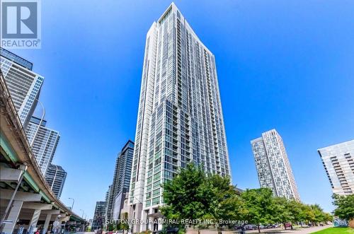 1103 - 75 Queens Wharf Road E, Toronto, ON - Outdoor With Facade