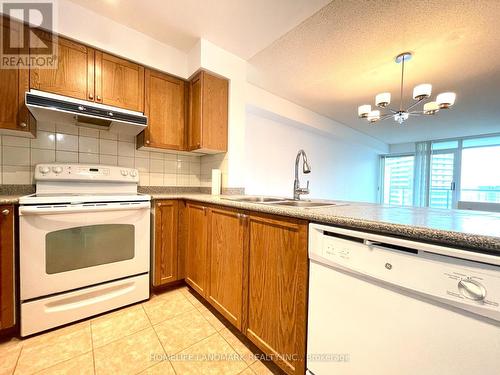 2001 - 5508 Yonge Street, Toronto, ON - Indoor Photo Showing Kitchen With Double Sink