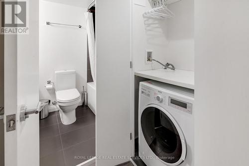 1105 - 155 Yorkville Avenue, Toronto, ON - Indoor Photo Showing Laundry Room