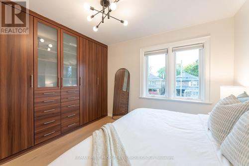 158 Fairlawn Avenue, Toronto, ON - Indoor Photo Showing Bedroom