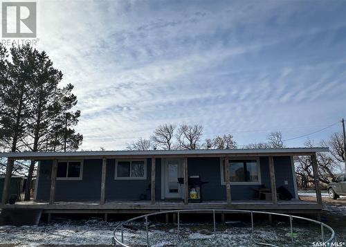 100 4Th Street, Dunblane, SK - Outdoor With Deck Patio Veranda