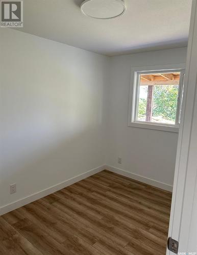 100 4Th Street, Dunblane, SK - Indoor Photo Showing Other Room