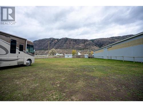 392 Teal Road, Kamloops, BC - Outdoor