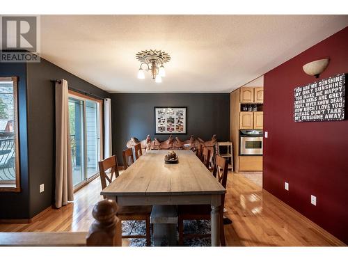 392 Teal Road, Kamloops, BC - Indoor Photo Showing Dining Room