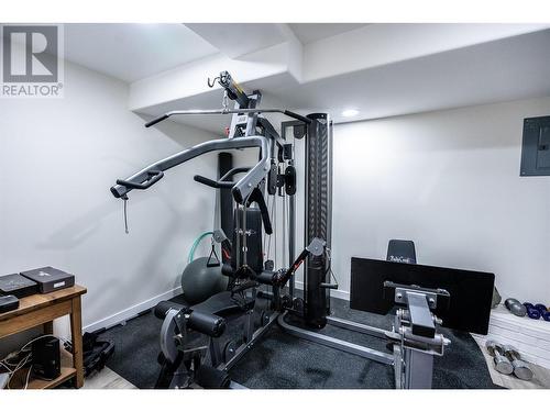 392 Teal Road, Kamloops, BC - Indoor Photo Showing Gym Room