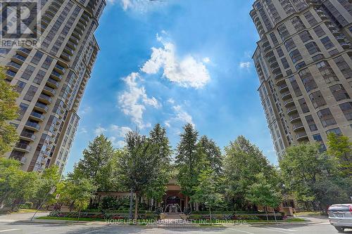 216 - 80 Harrison Garden Boulevard, Toronto, ON - Outdoor