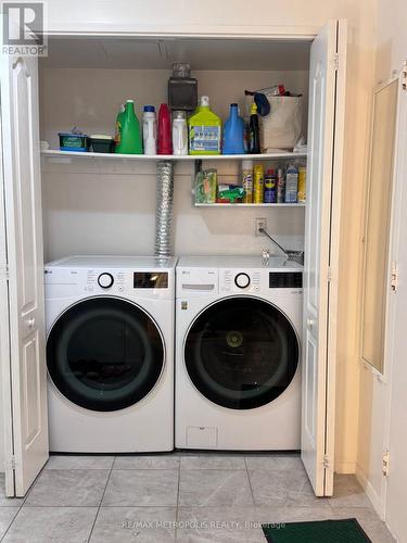 316 - 1801 O'Connor Drive, Toronto, ON - Indoor Photo Showing Laundry Room