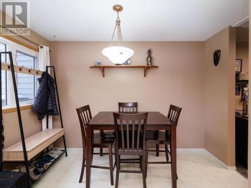 3B-2002 Centennial Street, Whitehorse, YT - Indoor Photo Showing Dining Room