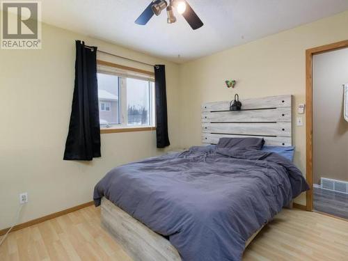 3B-2002 Centennial Street, Whitehorse, YT - Indoor Photo Showing Bedroom