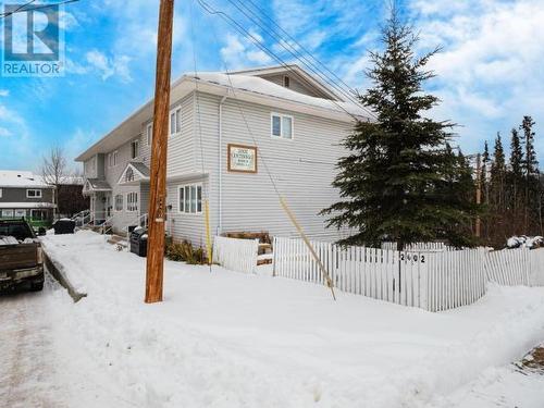 3B-2002 Centennial Street, Whitehorse, YT - Outdoor