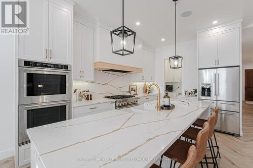 300 Orr Street, Stratford (22 - Stratford), ON - Indoor Photo Showing Kitchen With Upgraded Kitchen