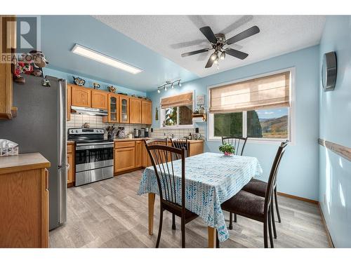 1427 Pine Avenue, Ashcroft, BC - Indoor