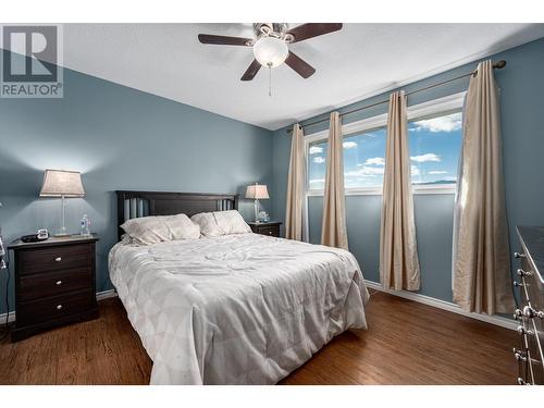 1427 Pine Avenue, Ashcroft, BC - Indoor Photo Showing Bedroom