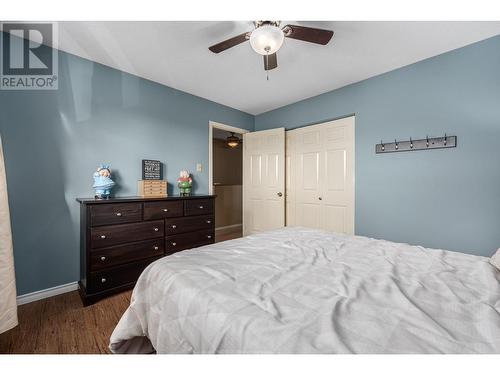 1427 Pine Avenue, Ashcroft, BC - Indoor Photo Showing Bedroom