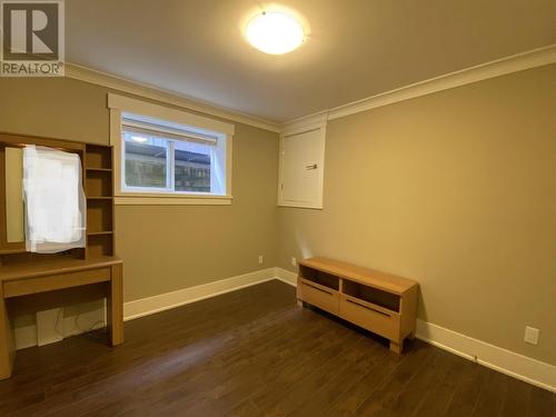 Basement 5838 Berwick Street, Burnaby, BC - Indoor Photo Showing Other Room